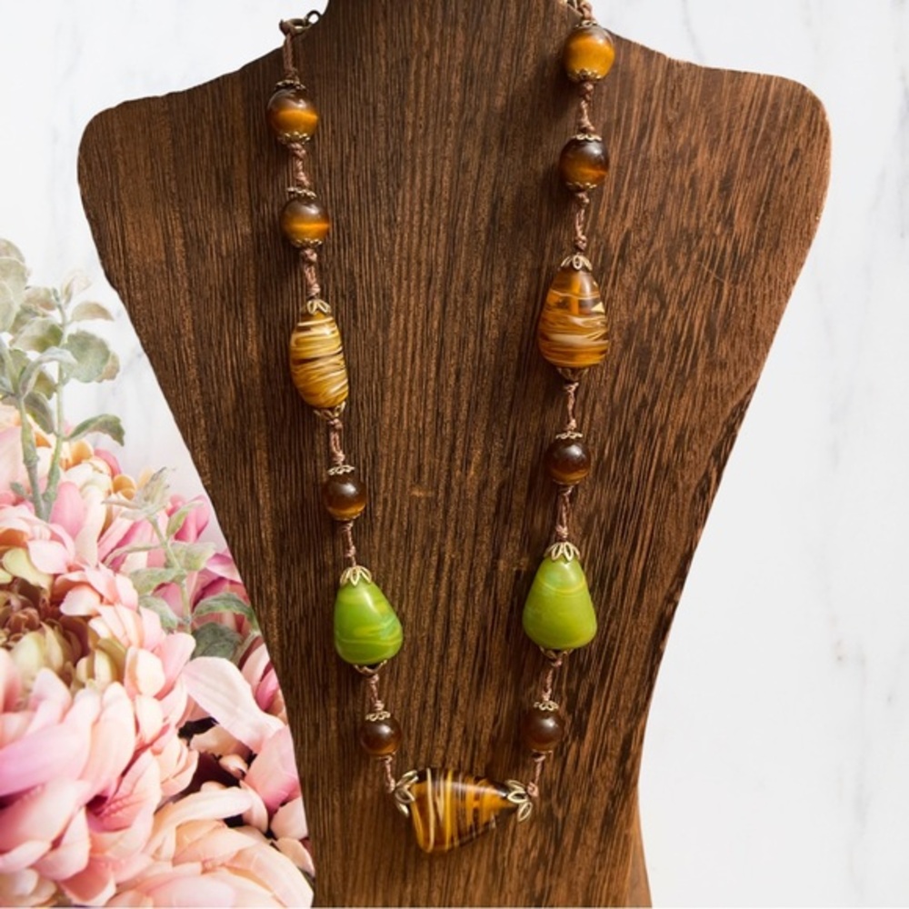 VINTAGE GLASS STONE NECKLACE - Picture 6 of 13